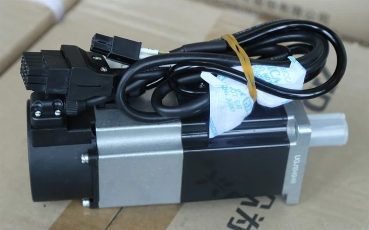 130mm AC 220v Hybrid Servo Motor